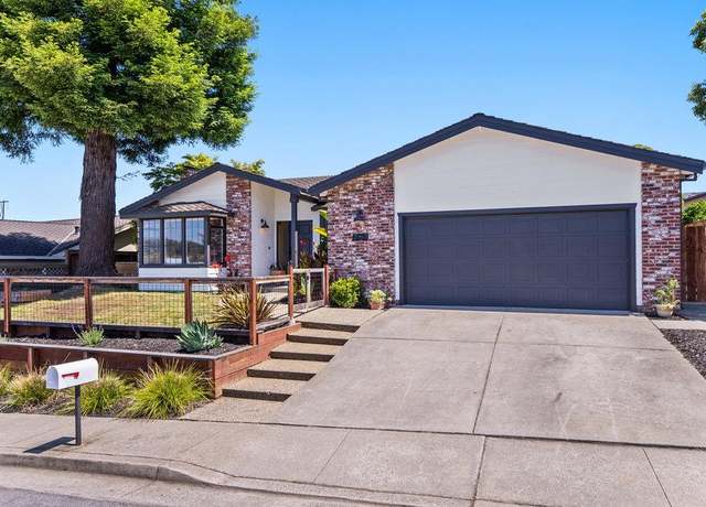 Property at 280 Briarwood Dr, Watsonville, CA 95076, 4 beds, 2 baths
