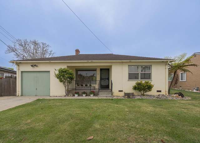Property at 141 Mayfair Dr, Salinas, CA 93905, 2 beds, 1 bath