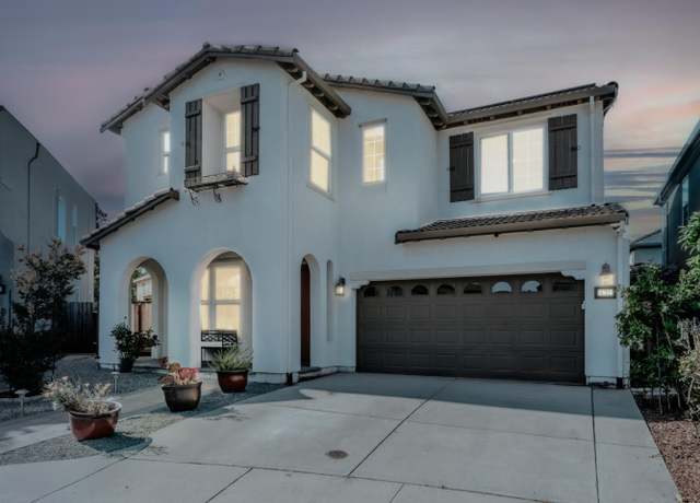 Property at 432 Violeta Ct, San Jose, CA 95136, 4 beds, 2.5 baths