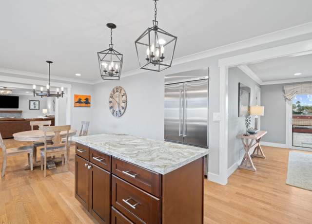 Property at 2985 Roop Rd, Gilroy, CA 95020, 4 beds, 2.5 baths