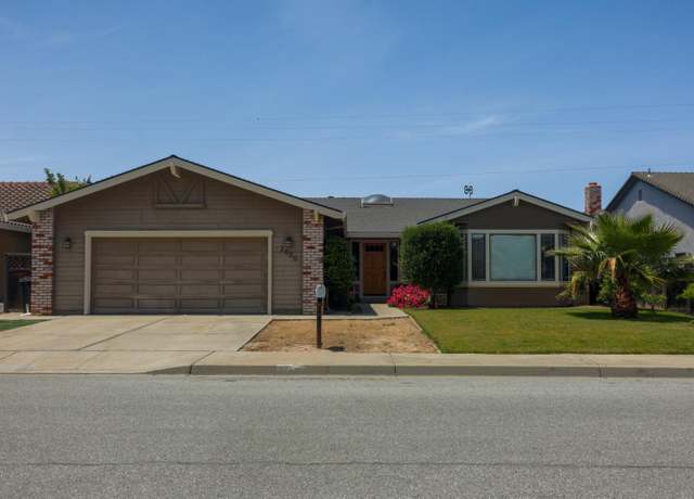Property at 2030 Clearview Dr, Hollister, CA 95023, 3 beds, 2 baths