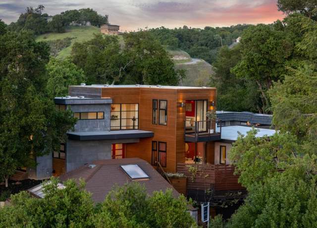 Property at 15640 Shannon Heights Rd, Los Gatos, CA 95032, 4 beds, 4.5 baths
