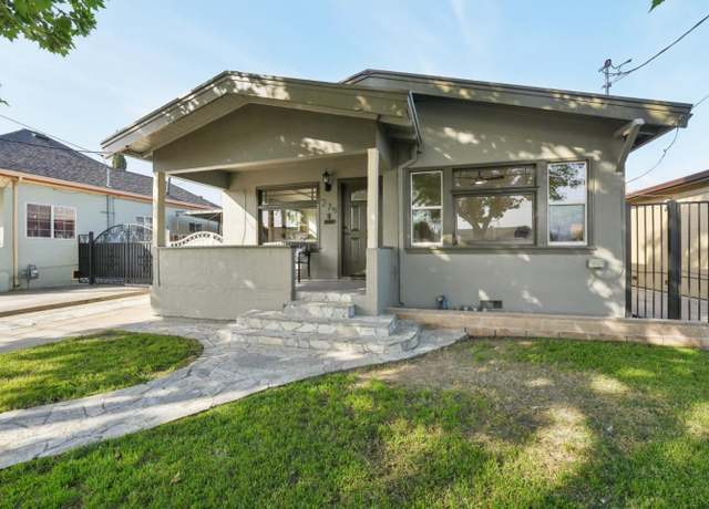 Property at 275 S 22nd St, San Jose, CA 95116, 3 beds, 1 bath