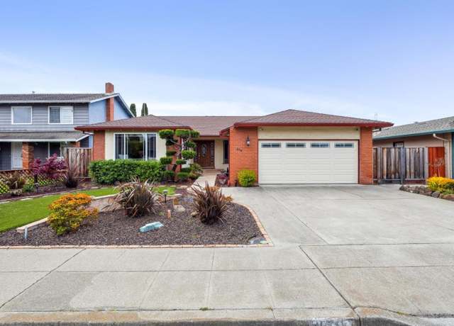 Property at 858 Chrysopolis Dr, Foster City, CA 94404, 3 beds, 2 baths