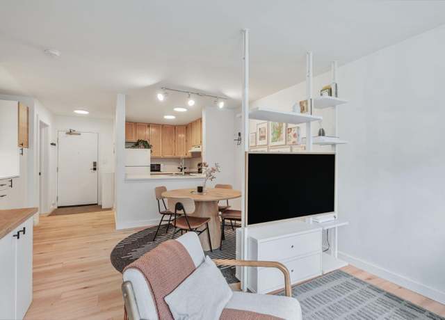 Property at 2225 23rd St #115, San Francisco, CA 94107, 1 bed, 1 bath