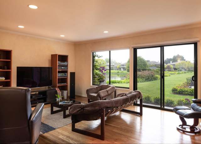 Property at 3850 Rio Rd #35, Carmel, CA 93923, 2 beds, 2.5 baths