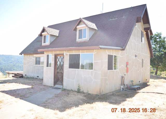 Property at 28750 Loma Chiquita Rd, Los Gatos, CA 95033, 4 beds, 2 baths