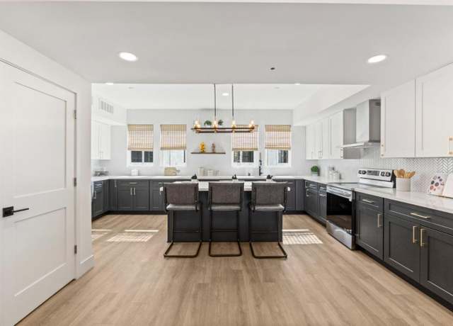 Property at 584 Compton Ter, Sunnyvale, CA 94085, 3 beds, 3.5 baths