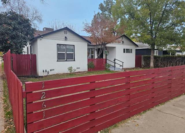 Property at 1261 W 22nd St, Merced, CA 95340, 3 beds, 2 baths