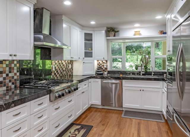 Property at 14654 Placida Ct, Saratoga, CA 95070, 3 beds, 2.5 baths