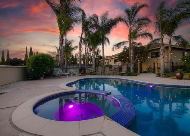 Property at 303 Taryn Ct, Hollister, CA 95023, 4 beds, 3 baths