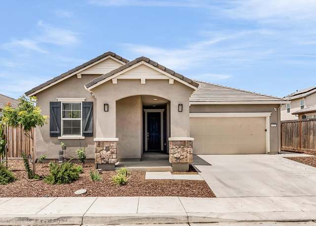 Property at 673 Dorset Dr, Patterson, CA 95363, 3 beds, 2 baths