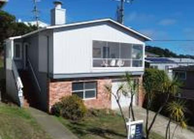 Property at 95 Clearview Dr, Daly City, CA 94015, 3 beds, 1 bath