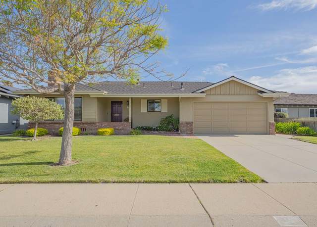 Property at 16 Del Rey Cir, Salinas, CA 93901, 3 beds, 2 baths
