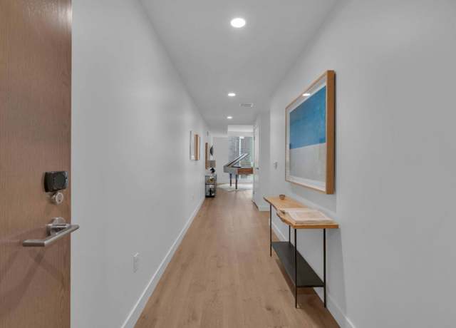 Property at 188 W Saint James St #10603, San Jose, CA 95110, 1 bath