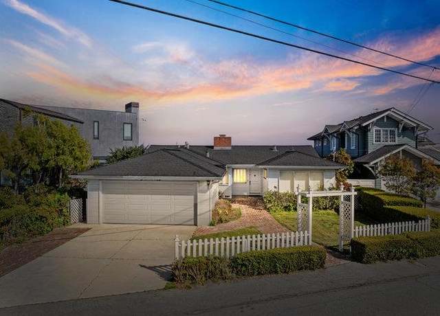 Property at 4750 Opal Cliff Dr, Santa Cruz, CA 95062, 2 beds, 1.5 baths