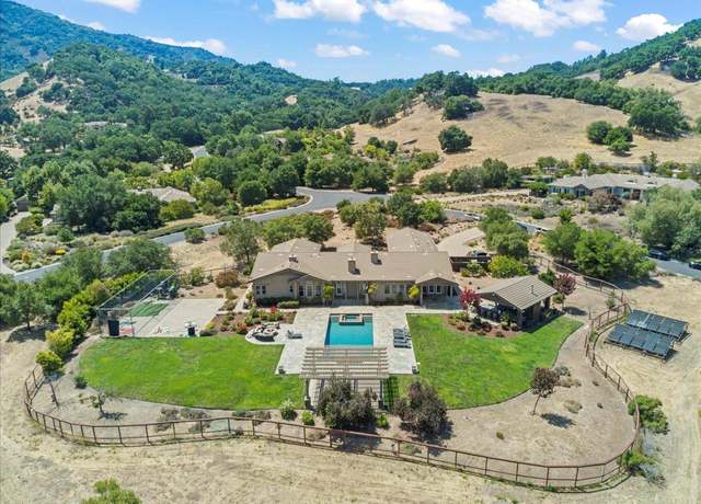 Property at 286 Mountain Laurel Ln, Los Gatos, CA 95032, 6 beds, 5.5 baths