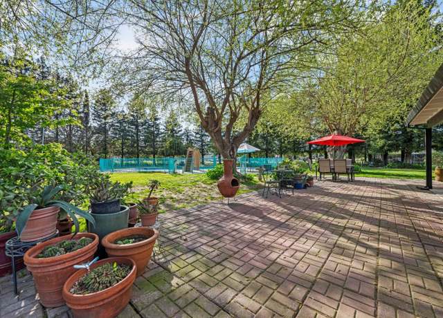 Property at 5419 Elliott Ave, Atwater, CA 95301, 4 beds, 2.5 baths