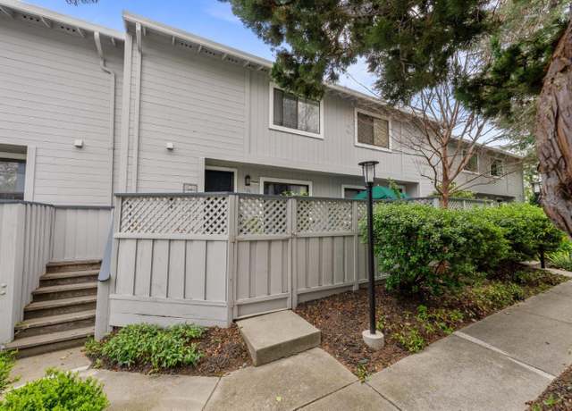 Property at 126 Monte Villa Ct, Campbell, CA 95008, 2 beds, 2.5 baths