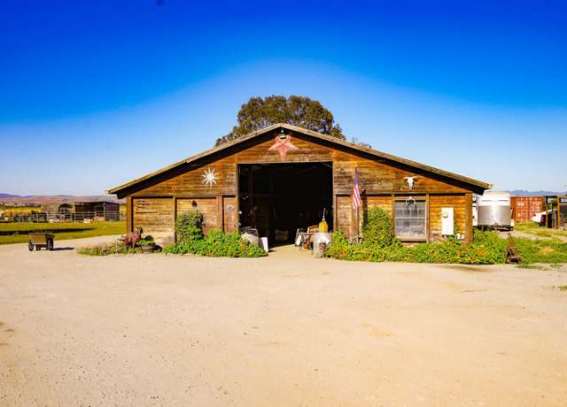 Property at 6200 Frye Ln, Hollister, CA 95023