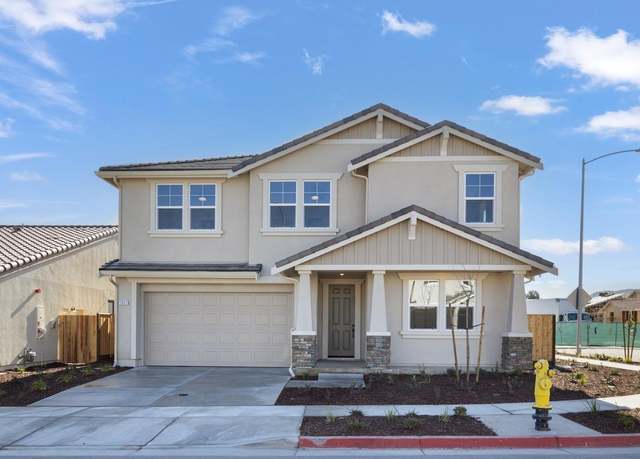 Property at 1861 Hydrangea Dr, Hollister, CA 95023, 5 beds, 3 baths
