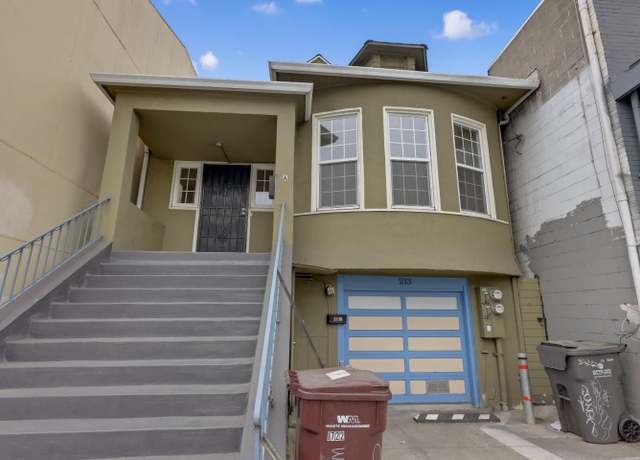 Property at 213 7th St, Oakland, CA 94607, 7 beds, 4 baths
