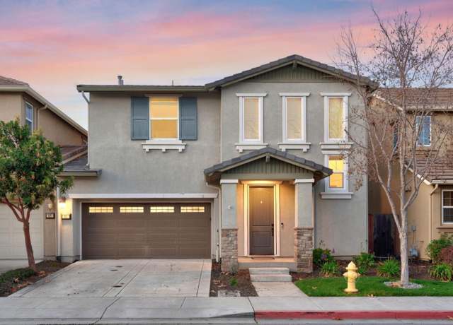 Property at 51 Angra Way, Gilroy, CA 95020, 3 beds, 2.5 baths