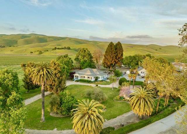 Property at 610 San Felipe Rd, Gilroy, CA 95020, 5 beds, 3 baths