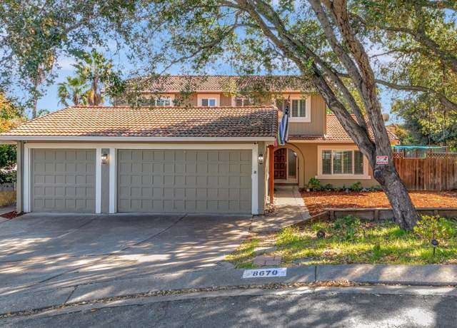 Property at 8670 Del Rey Ct, Gilroy, CA 95020, 5 beds, 3 baths