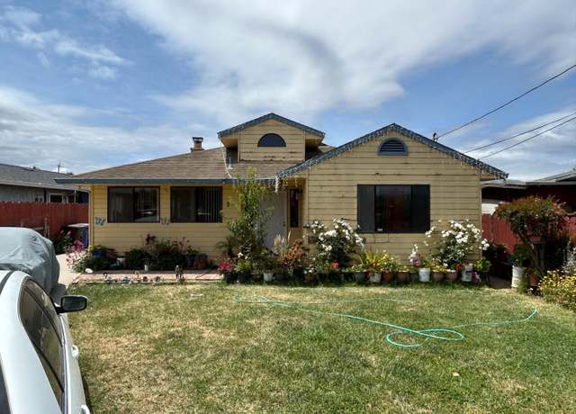 Property at 31 10th St, Greenfield, CA 93927, 6 beds, 3 baths
