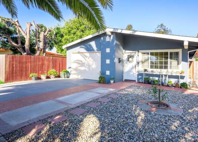 Property at 262 Hushbeck Ave, Watsonville, CA 95076, 2 beds, 1 bath