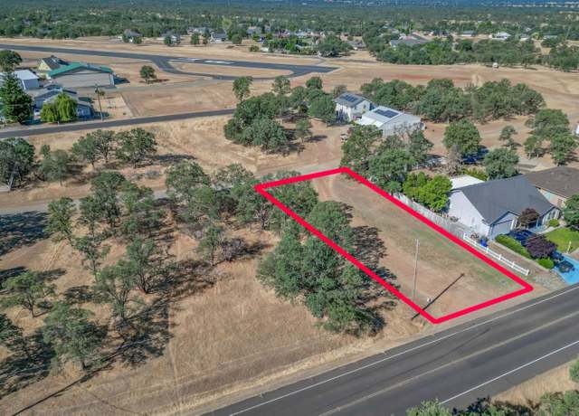 Property at 19709 Sweet Brier Pl, Cottonwood, CA 96022