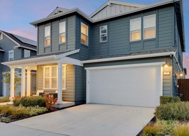 Property at 277 Skyview Dr, Marina, CA 93933, 4 beds, 3 baths