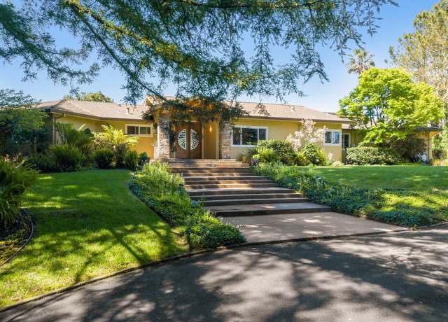 Property at 350 Corralitos Ridge Rd, Watsonville, CA 95076, 4 beds, 3 baths