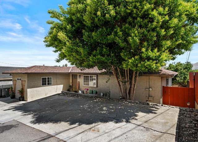 Property at 337 Hill St, Hollister, CA 95023, 3 beds, 2.5 baths