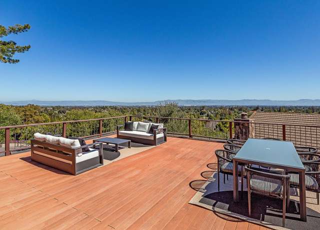 Property at 12668 La Cresta Ct, Los Altos Hills, CA 94022, 4 beds, 3.5 baths