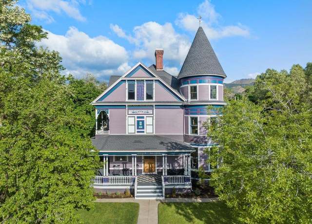 Property at 223 N Oregon St, Yreka, CA 96097, 5 beds, 4.5 baths