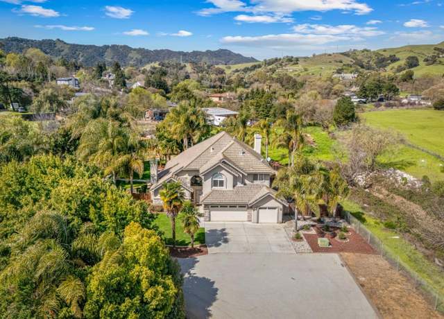 Property at 15860 Sunnyside, Morgan Hill, CA 95037, 4 beds, 3 baths