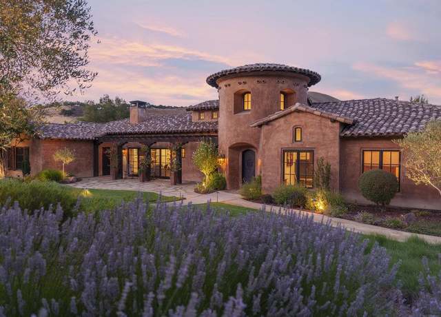 Property at 12240 Heritage Way, Gilroy, CA 95020, 5 beds, 4.5 baths