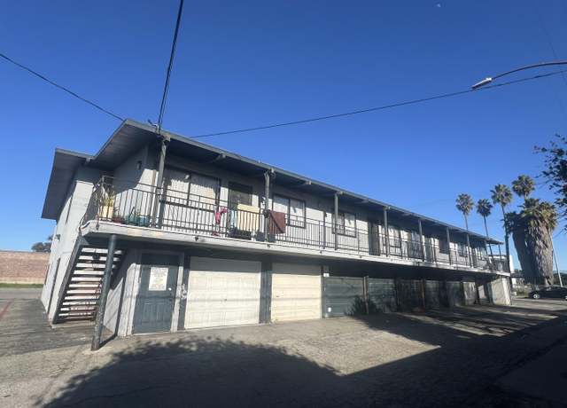 Property at 3786 Rolison Rd, Redwood City, CA 94063, 12 beds, 12 baths