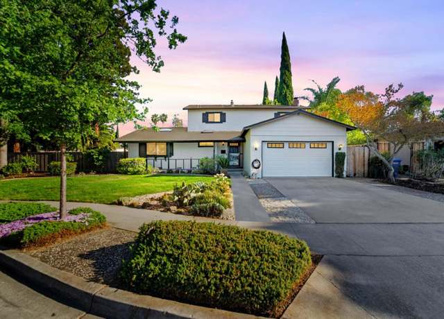 Property at 414 Queens Ct, Campbell, CA 95008, 4 beds, 2 baths