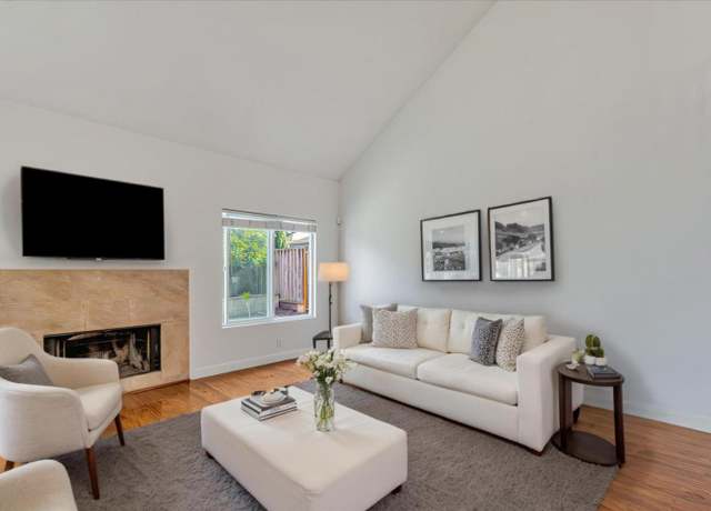 Property at 683 Black Pine Dr, San Leandro, CA 94577, 3 beds, 2.5 baths