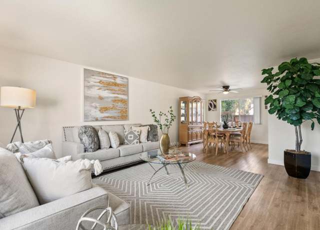Property at 760 W 9th St, Gilroy, CA 95020, 5 beds, 3 baths