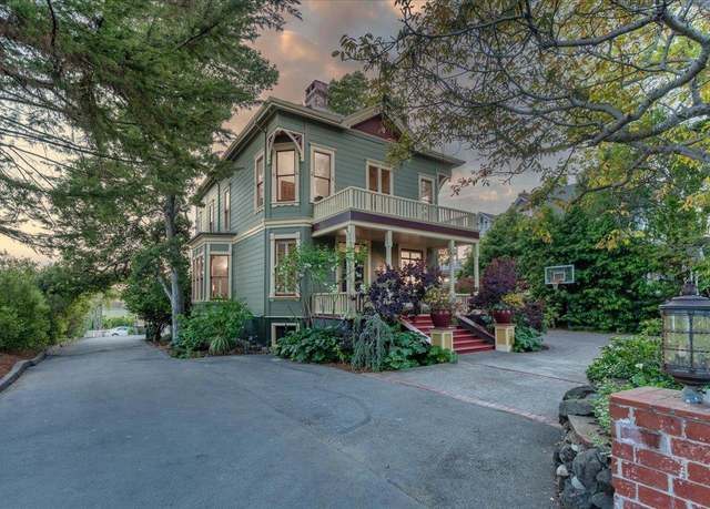 Property at 311-313 Ocean View Ave, Santa Cruz, CA 95062, 4 beds, 3.5 baths