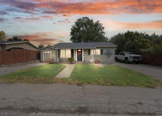 Property at 22 Heiner Rd, Watsonville, CA 95076, 3 beds, 2 baths
