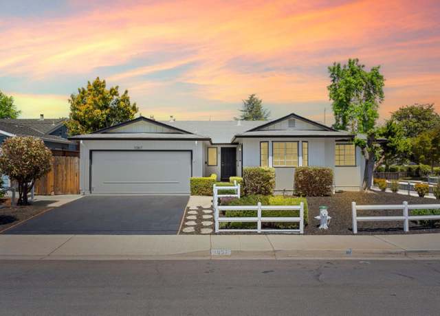 Property at 1067 Paintbrush Dr, Sunnyvale, CA 94086, 3 beds, 2 baths