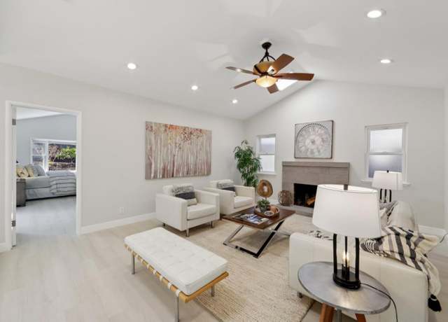 Property at 1684 Zinnia Ln, San Jose, CA 95124, 4 beds, 3 baths
