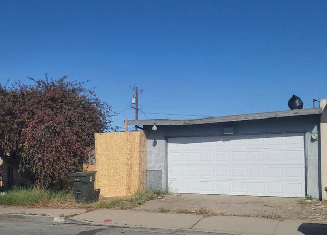 Property at 1443 Parsons Ave, Salinas, CA 93906, 3 beds, 2 baths