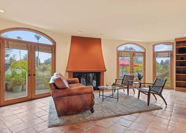 Property at 901 Capitola Ave, Capitola, CA 95010, 4 beds, 3.5 baths