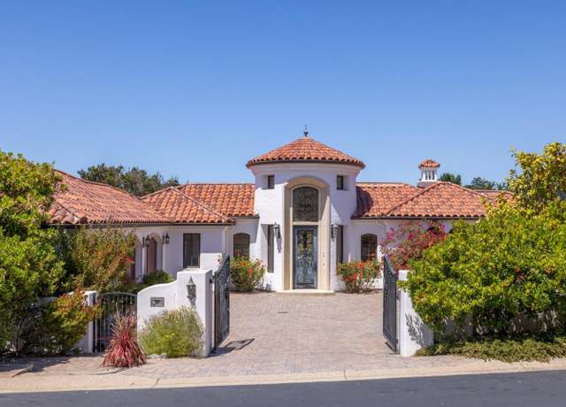 Property at 5 Fairway Ct, Seaside, CA 93955, 4 beds, 3 baths